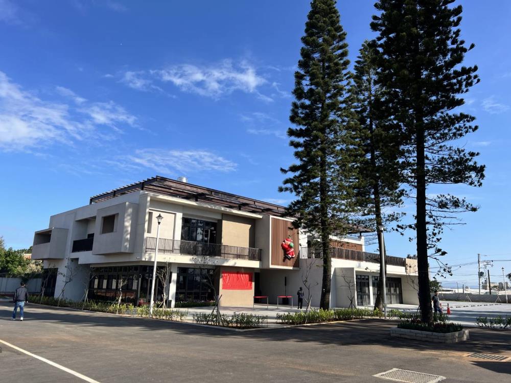 1130.2桃園市南區資源循環園區結合中央補助與地方自籌經費，活化利用前國防部軍備局閒置營區的土地資源，為基層同仁創造完善的工作環境.jpg
